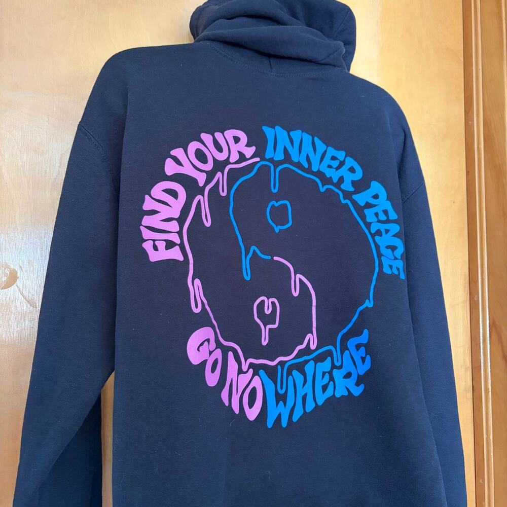 NEFF Find Your Inner Peace Hoodie Medium Black Pink Blue Yin Yang Skater